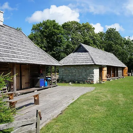 Smještaj na farmi Anni Tourism Farm *